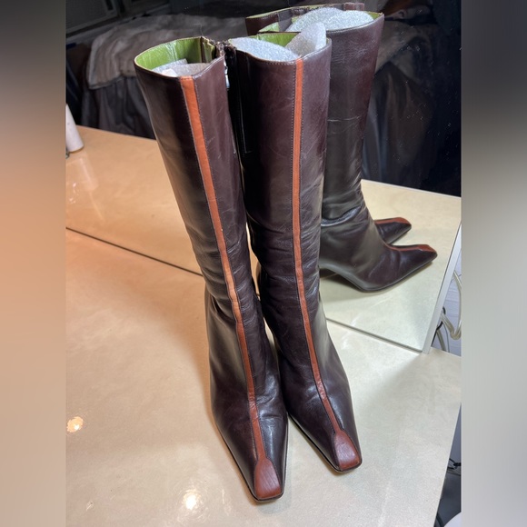 Donald J. Pliner Shoes - Donald J Pliner Made in Italy brown leather tall boots 6.5